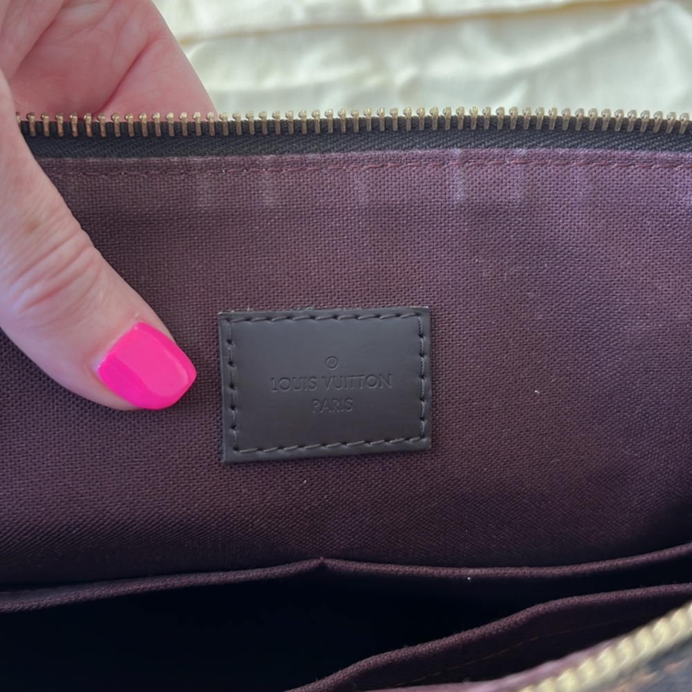 Louis Vuitton Damier Ebene Iena MM - Picture 9 of 17